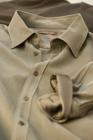 close up of a mans shirt